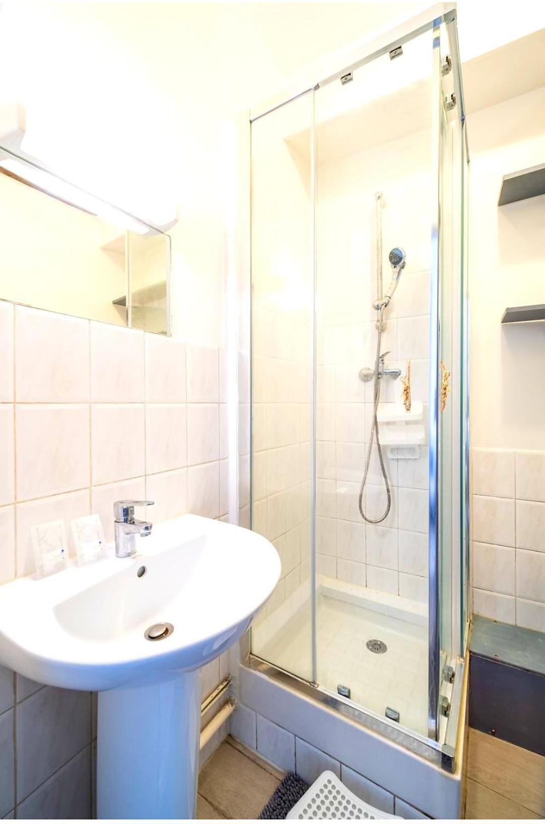 La Belle Niche Apartment Lille Luaran gambar